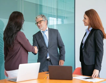 Leadership Tips and Insights